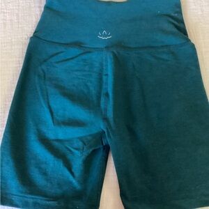 Beyond Yoga Spacedye Bike Shorts